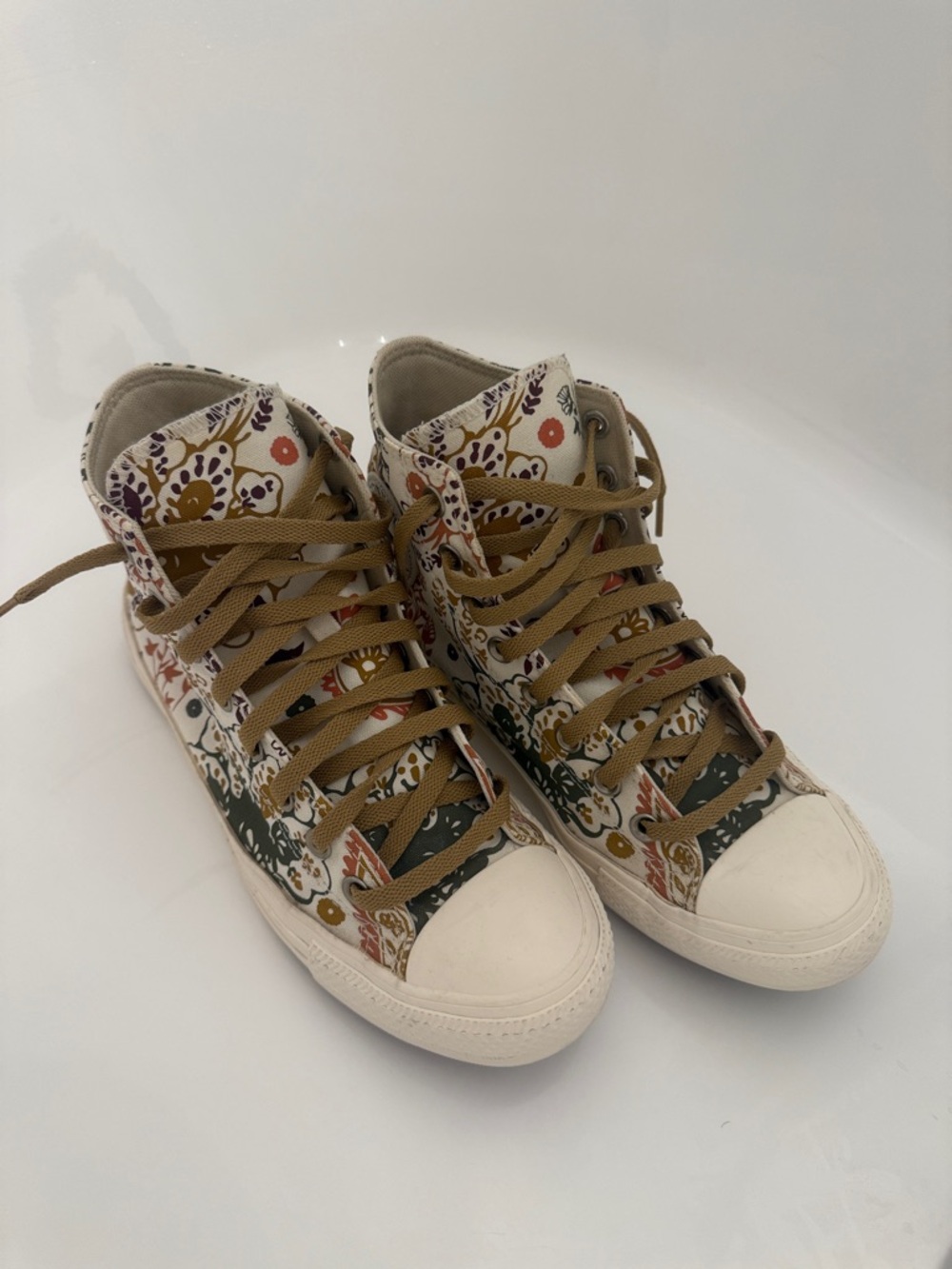 Converse Women’s Chuck Taylor All Star “Fall Florals” - Picture 4 of 8